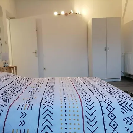 Apartament La Rustique House 4 Chbres Proche Valenciennes Vieux-Conde